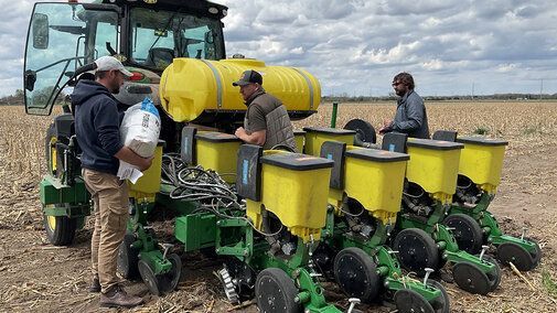 Nebraska CropWatch (@unl_cropwatch) on Twitter photo With early planting offering yield advantages, understanding soil temperature dynamics is critical for minimizing chilling injury & maximizing emergence under dry, cool spring conditions. Learn more » buff.ly/JBIEPWj
#NebExt #ag #plant25 <a href="/UNLExtension/">Nebraska Extension</a> #digitalag #agtech With early planting offering yield advantages, understanding soil temperature dynamics is critical for minimizing chilling injury & maximizing emergence under dry, cool spring conditions. Learn more » buff.ly/JBIEPWj
#NebExt #ag #plant25 <a href="/UNLExtension/">Nebraska Extension</a> #digitalag #agtech
