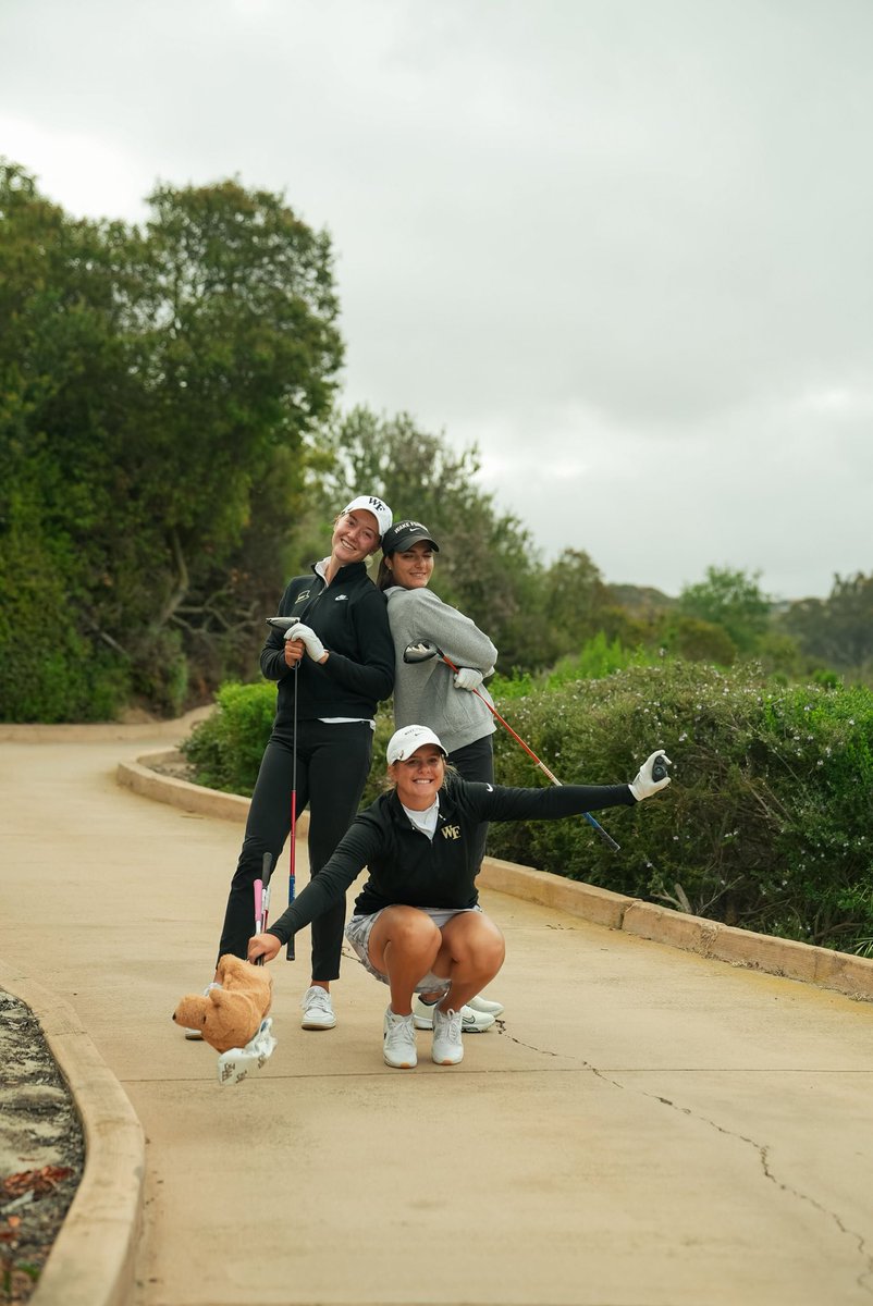 WakeWGolf's tweet photo. Enjoying the sights of Southern Cal 🌺 https://t.co/WbSNNn6rtR