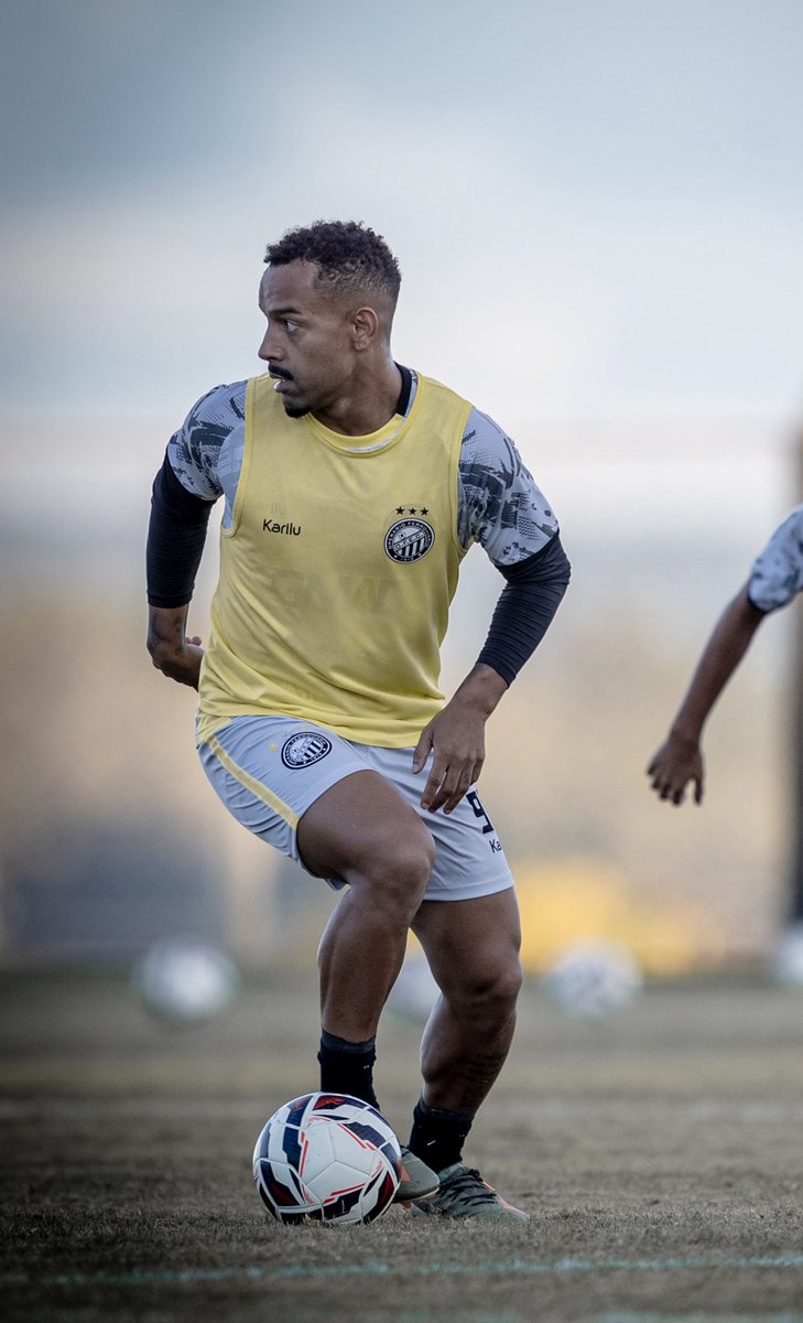 13.05 🏃🏾‍♂️‍➡️⚽️
