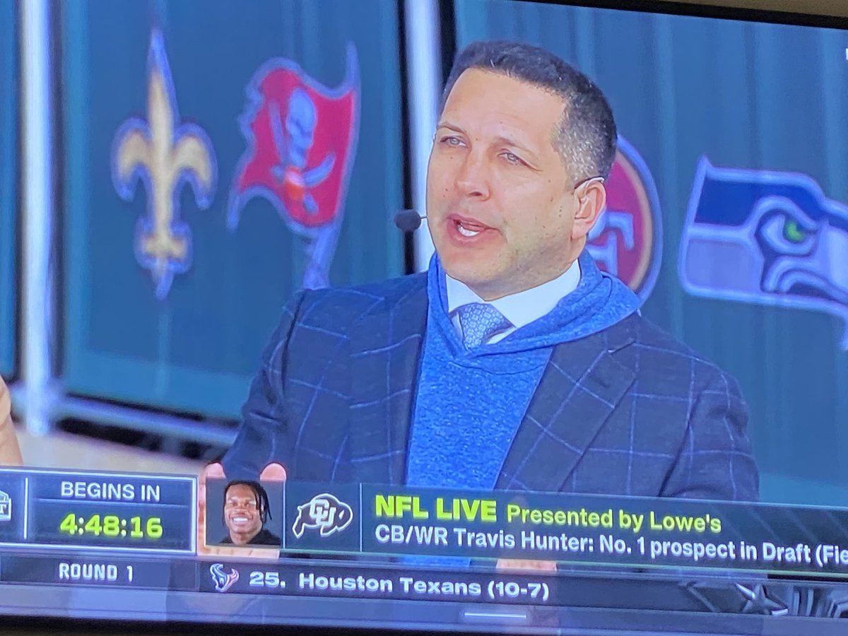 i have a theory that a lot of bad men's fashion emanates from sports media and if someone with good taste could sneak into ESPN and force hosts to wear better clothes, we could solve maybe 2% of men's style problems with one fell swoop