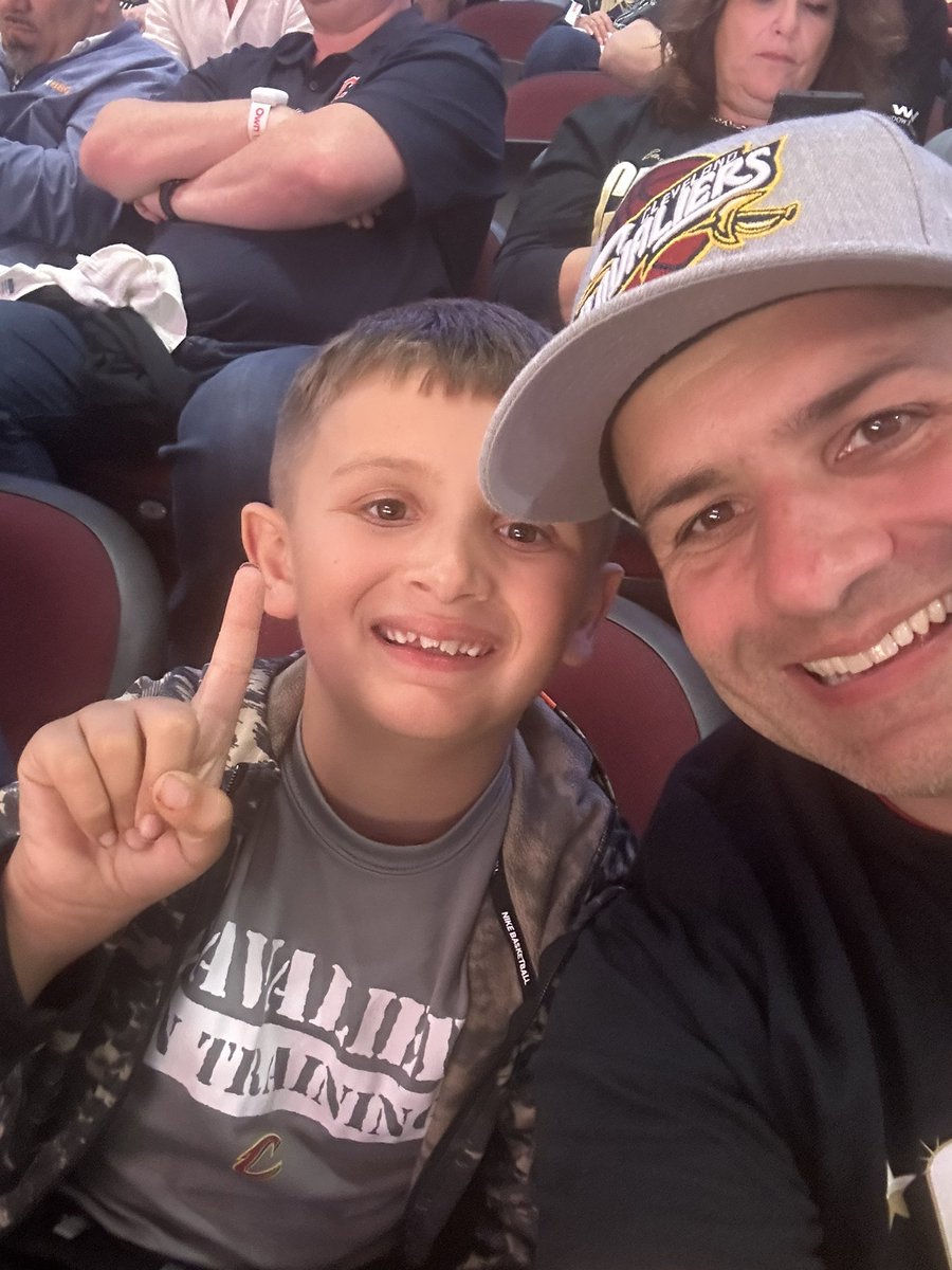 aours00's tweet image. #LetEmKnow  Game 5!!  Comeback starts tonight!!!