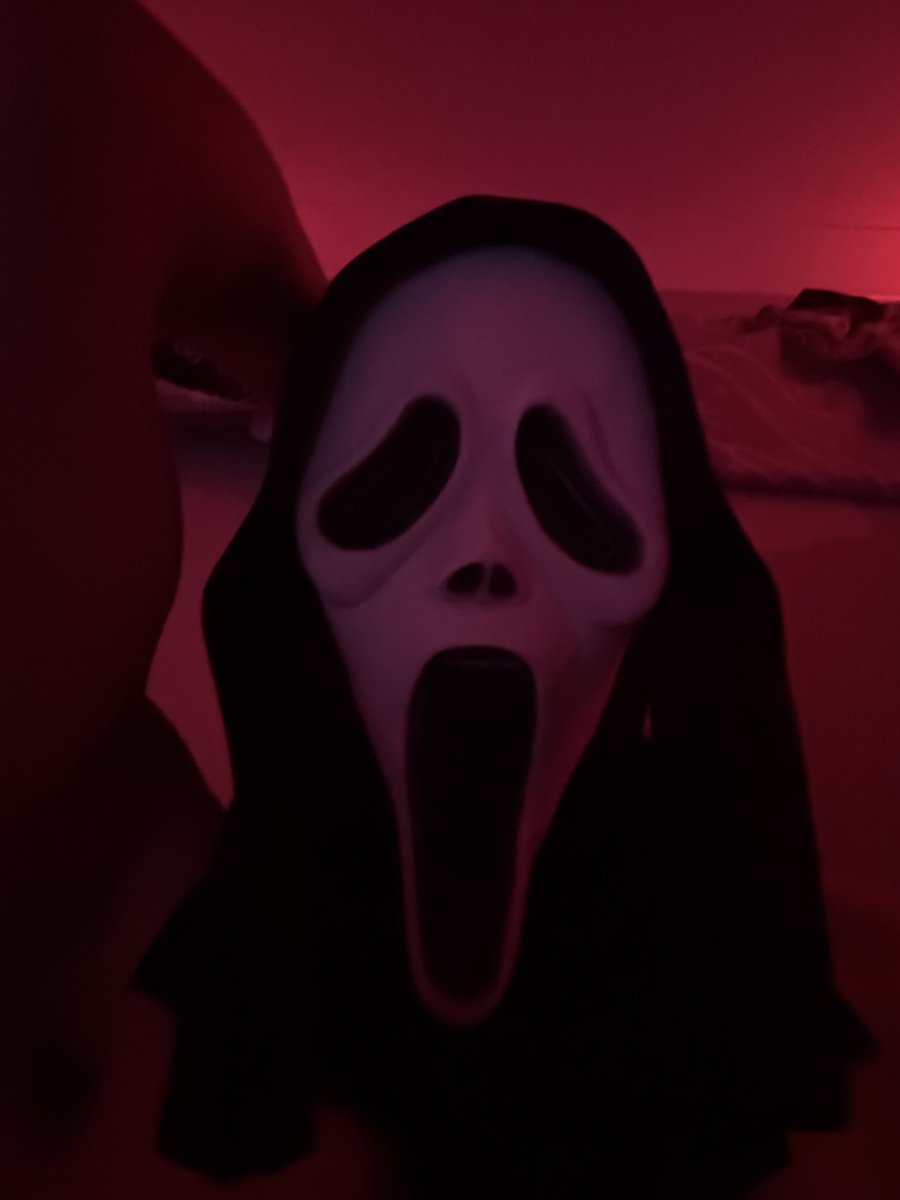 silo2nsfw's tweet image. awh let me run my knife down your back🫶🏻

nsfwtwt | biceps | malemoaning | hands | chudai | wataa