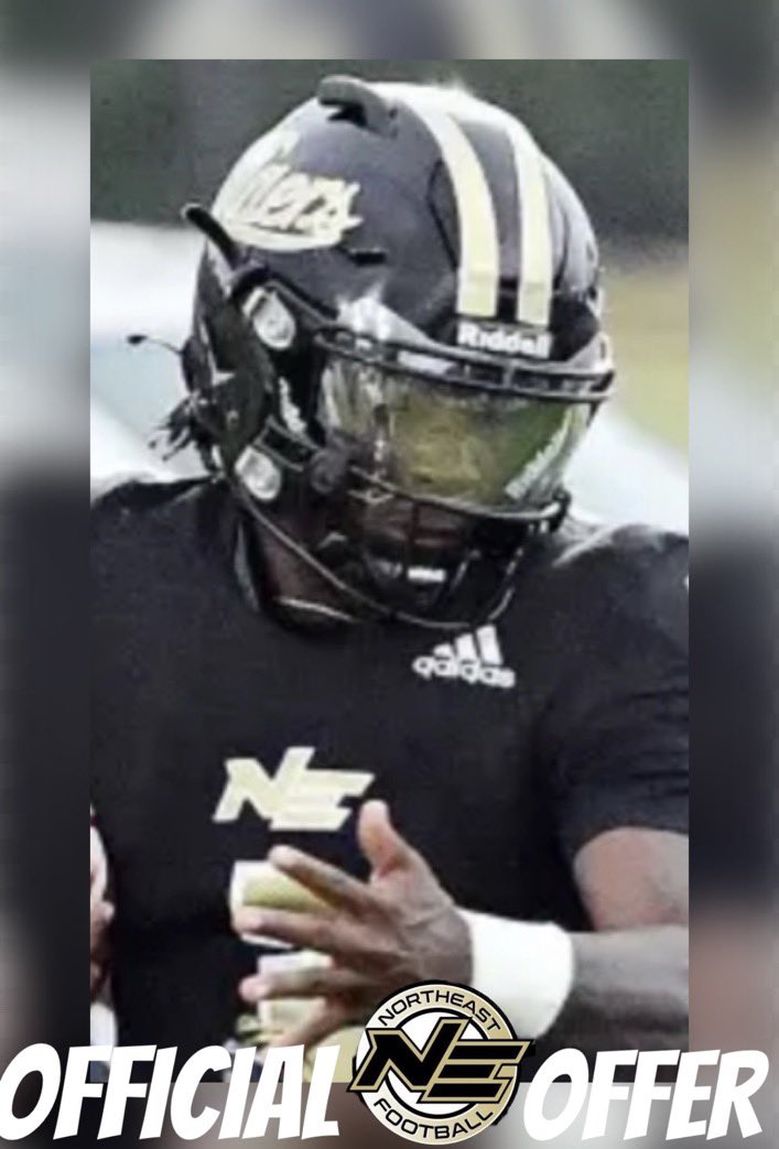 JQHARRELL's tweet image. #AGTG After a conversation with @CoachGDavisFB Im blessed to receive an offer from Northeast community college @TupFB @ThardiN1235 @Tereif @Coach_TWard @JordanInTheSip