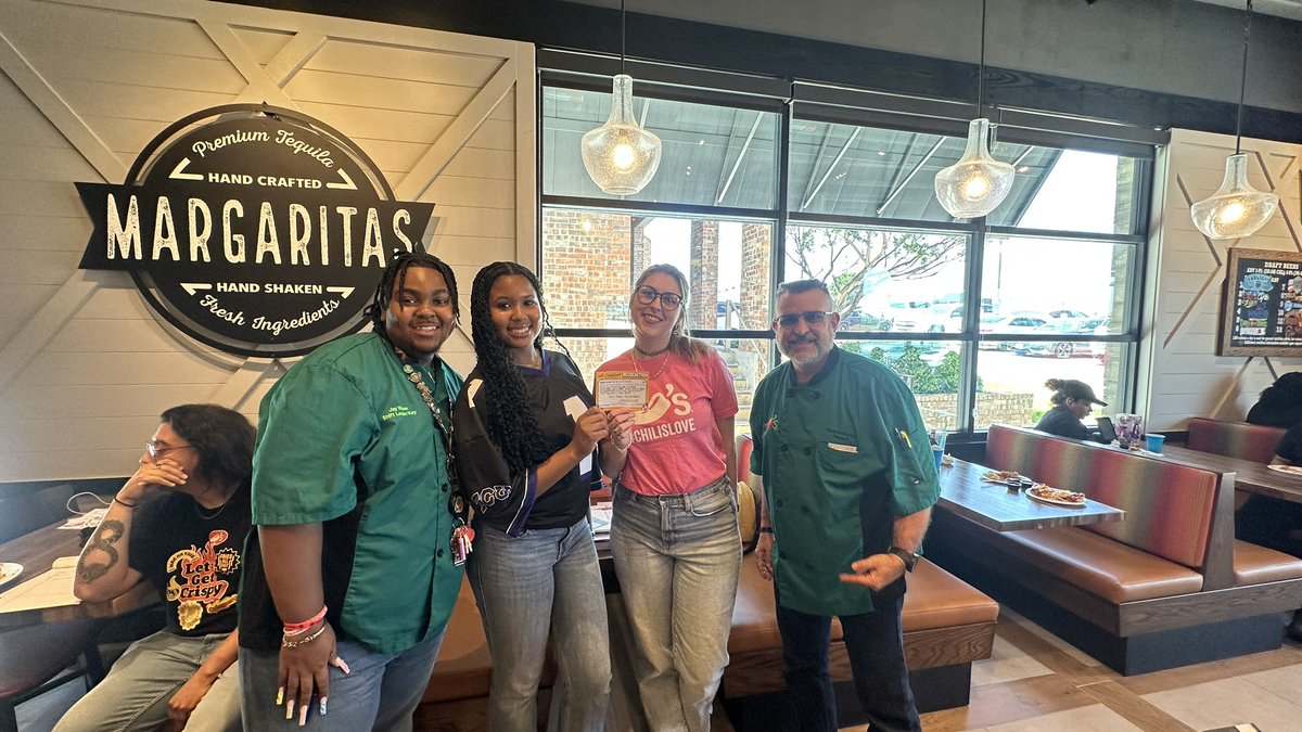 iamjaybhadd's tweet image. Training is in Session at our NRO👨‍⚖️❤️‍🔥🌶️😎@Chilis