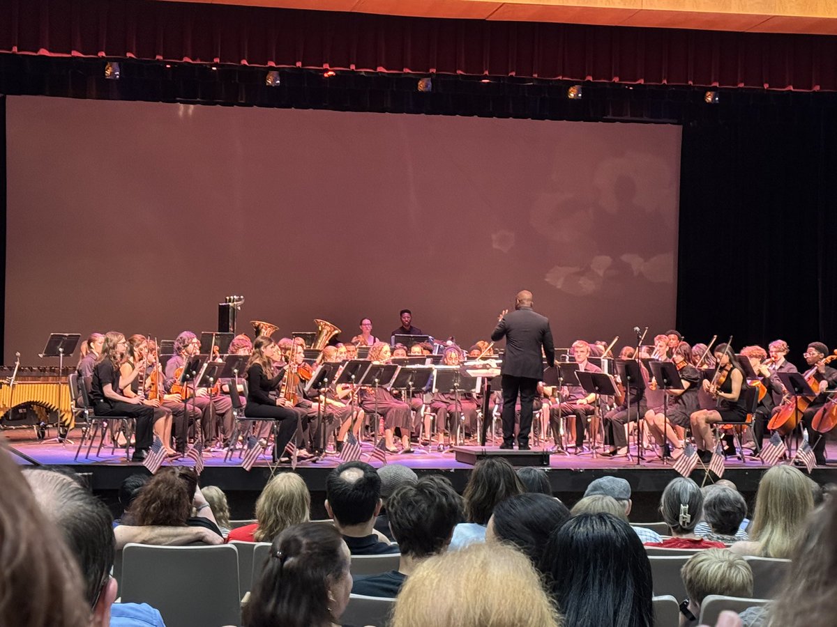 Wakefield Strong (@wakefieldstrong) on Twitter photo Our <a href="/WakefieldHS/">Wakefield HS</a> Band and Orchestra entertained us with a tribute to the music of America! Our <a href="/WakefieldHS/">Wakefield HS</a> Band and Orchestra entertained us with a tribute to the music of America!