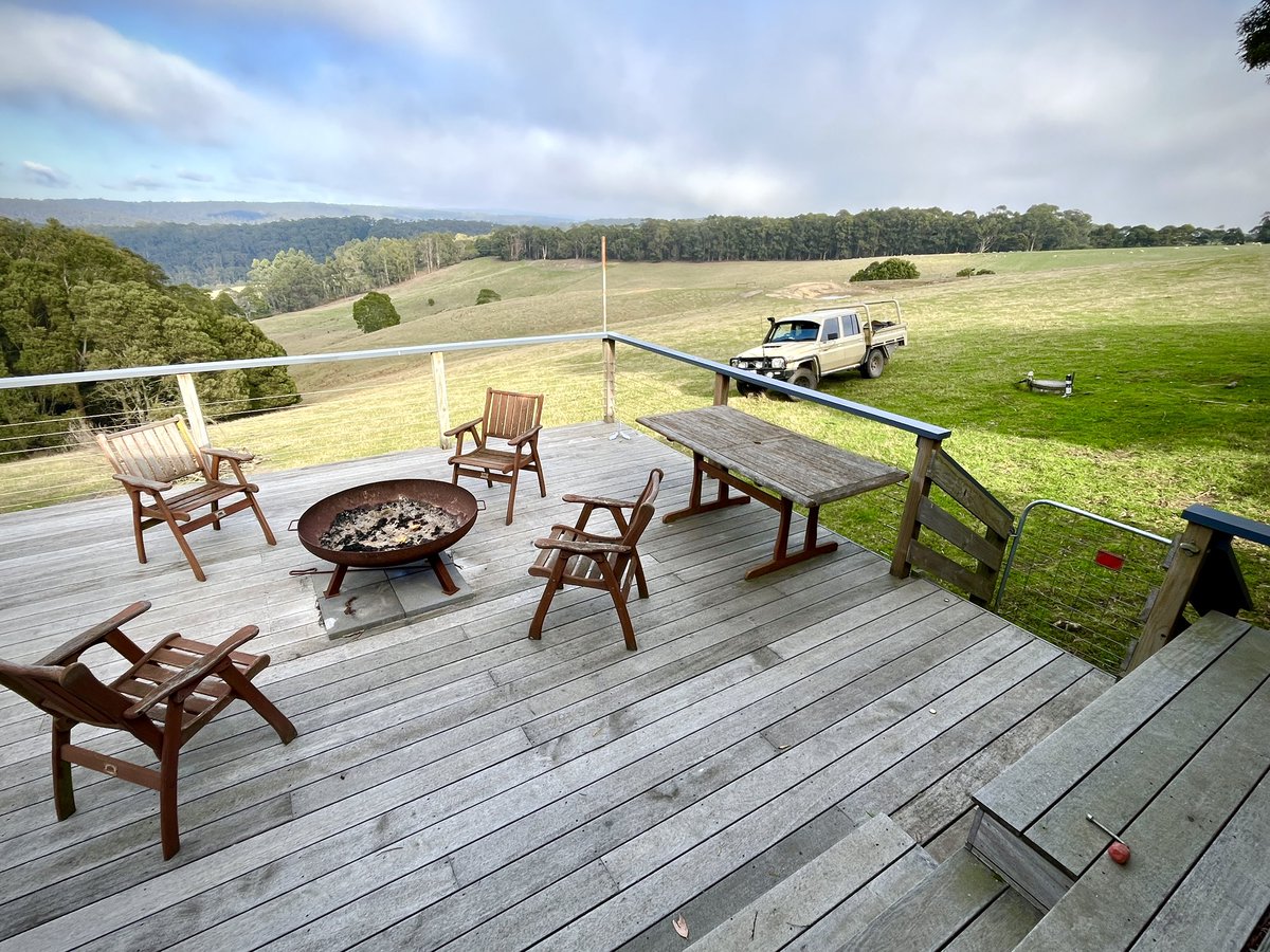 A place to ponder existence…. Dry Autumn blues.