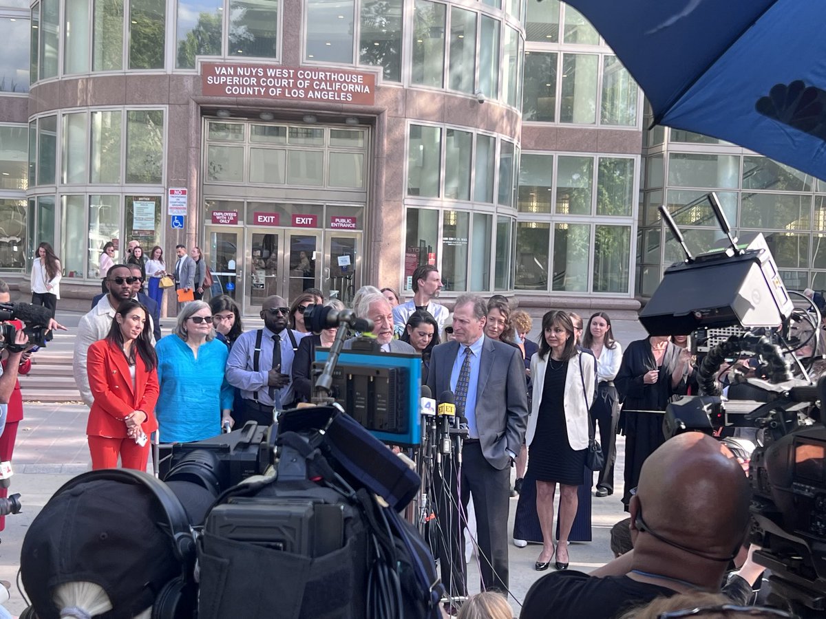 reganmorris1's tweet image. The Menendez brothers have been resentenced to 50 years to life - and they’re now eligible for parole after 35 years behind bars. Their surviving family members would like to see them freed from prison. #menendezbrothers