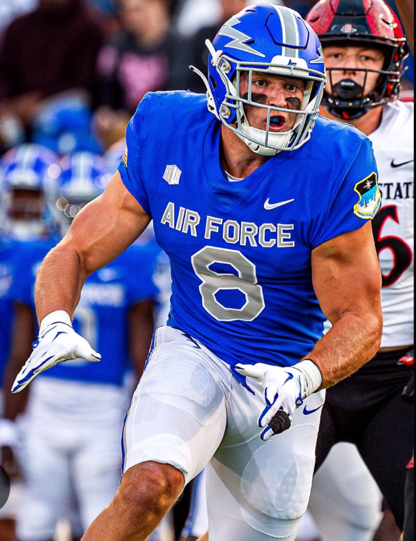 All glory to God! After a great conversation with <a href="/CoachAlexMeans/">Alex Means</a> I am blessed to say I have received an offer from Air Force! <a href="/SixZeroAcademy/">Coach Matt McChesney</a> <a href="/FBCoachBrayton/">Tyler Brayton</a> <a href="/RecruitArapFB/">ArapahoeFBRecruiting</a> <a href="/BrandonHuffman/">Brandon Huffman</a> <a href="/MattT8Scouting/">Matt Tate</a> <a href="/PrepZoneCO/">PrepzoneCO</a> <a href="/WEAPONXSPEED/">WEAPON❌SPEED</a>