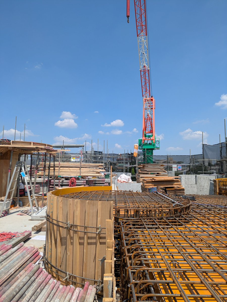ykktym0303's tweet photo. ウルトラスタジオによる、集合住宅の現場。
まもなく上棟を迎えます!
@yuji_mukaiyama
@alyssa_ueno
@yu4s
@souzou_kei
#ULTRASTUDIO
#創造系不動産
#不動産コンサルティング
#賃貸住宅 https://t.co/K32TWsAwRg