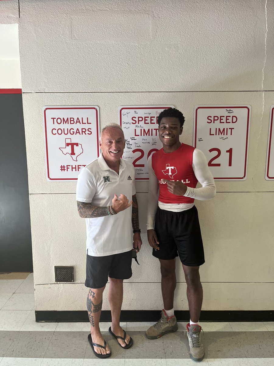 d_navy3's tweet image. Thank you @Jeff_Reinebold for coming out today, truly appreciate your time. It was great meeting with you and learning more about your program!!
#AGTG #TrustTheProcess
@coach_minaya @FootballTomball @handal_dave @CoachJoeHeck @CoachCGainey @CoachBrandonMik @Fury7v7