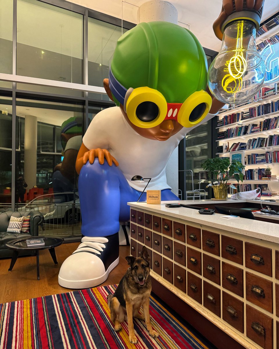 This is by far the coolest lobby for a hotel. I thought it was a fancy coffee bar/bookstore. WOW!! 🤯  
#lovek9louie