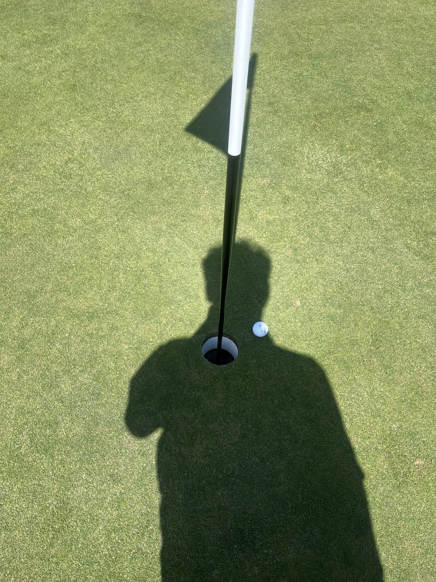 JRosenbaumstein's tweet photo. First career birdie today thanks to this amazing wedge shot. #shadowdox https://t.co/nCbbshKJZk