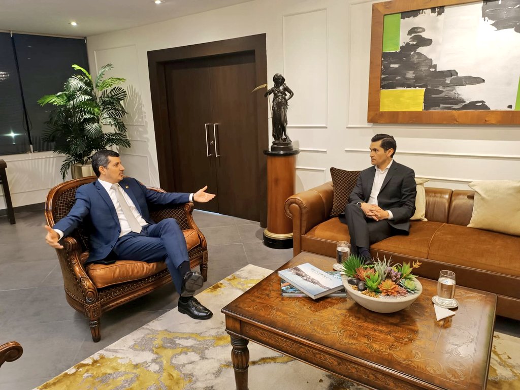 FEDEXPOR (@fedexpor) on Twitter photo 🤝 | Nuestro Presidente Ejecutivo, <a href="/xavirosero/">Xavier Rosero Carrillo</a>, sostuvo una importante reunión con <a href="/MiguelMagg79/">Miguel Gonzalez G.</a>, Presidente de <a href="/lacamaragye/">Cámara de Comercio de Guayaquil</a>.
Durante el encuentro, dialogaron sobre los principales desafíos empresariales del país y se ratificó la voluntad de fortalecer la colaboración entre 🤝 | Nuestro Presidente Ejecutivo, <a href="/xavirosero/">Xavier Rosero Carrillo</a>, sostuvo una importante reunión con <a href="/MiguelMagg79/">Miguel Gonzalez G.</a>, Presidente de <a href="/lacamaragye/">Cámara de Comercio de Guayaquil</a>.
Durante el encuentro, dialogaron sobre los principales desafíos empresariales del país y se ratificó la voluntad de fortalecer la colaboración entre