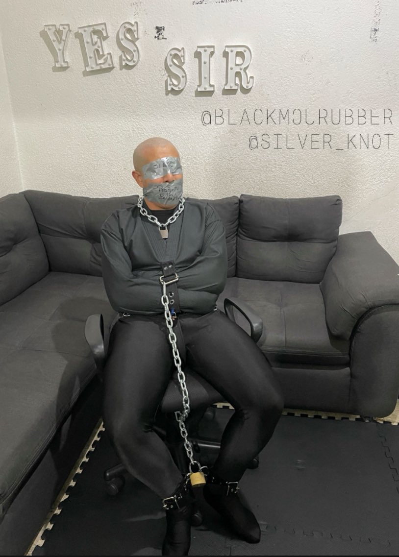 BlackmouRubber tweet media