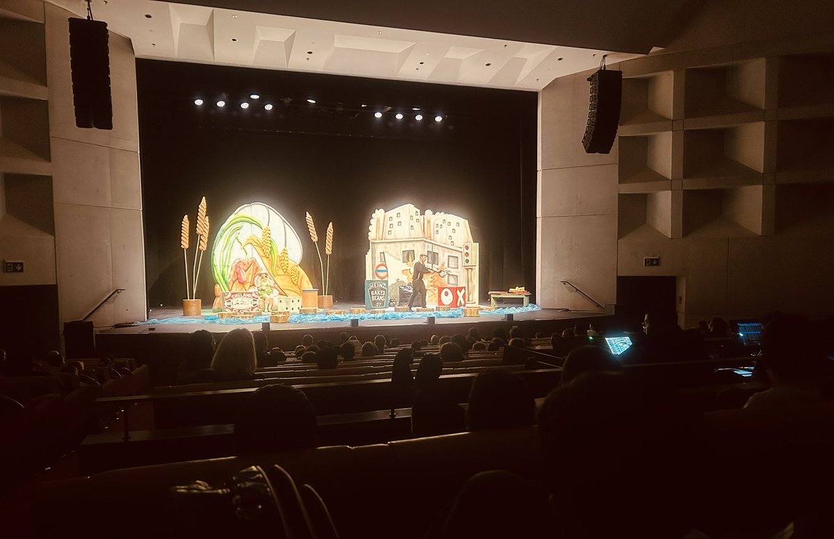 Town Mouse &amp; Country Mouse at the Cultural Foundation Theatre, Abu Dhabi