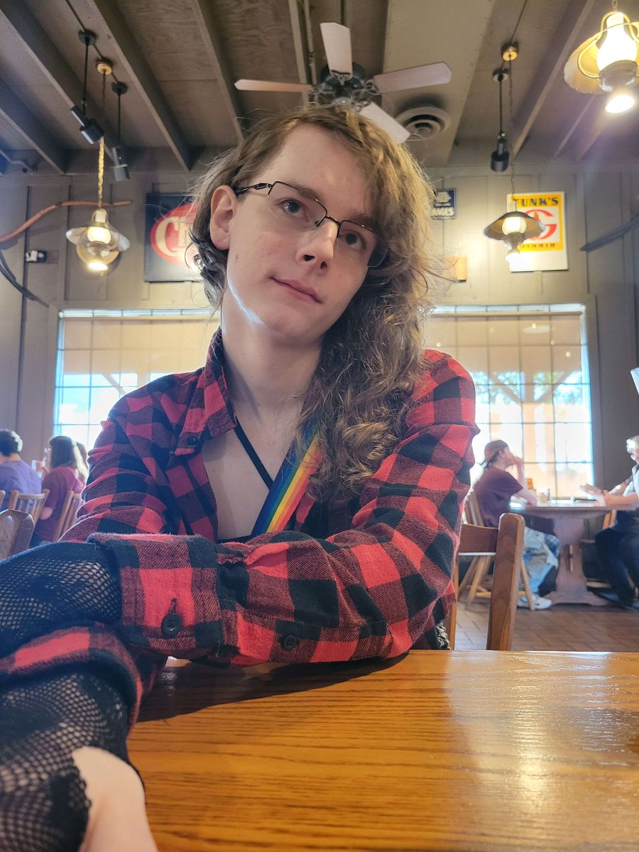 Strick💜🏳️‍⚧️ tweet media