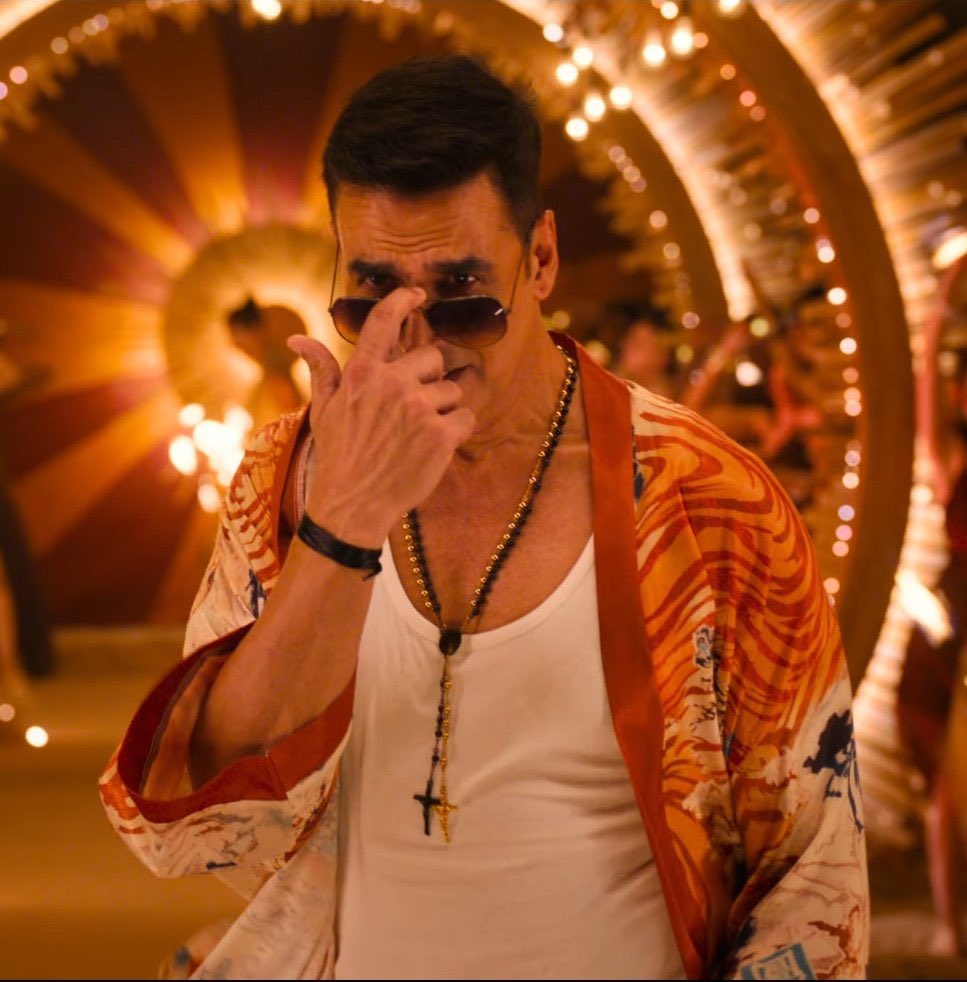 abhiif_'s tweet photo. Another blockbuster movie is on the way #Housefull5 
Boss back in form #AkshayKumar 
@akshaykumar https://t.co/vS4wM1grvj
