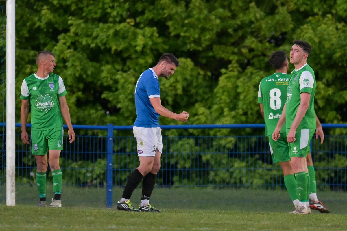THURSDAY NIGHT FOOTBALL 

We take on FC Hartlepool (a) at Grays in the Semi Final of the Orangebox CL to see who’ll play Travs in Sundays final!

6.15pm ko