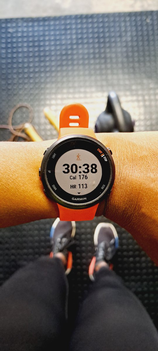 NyembeVela's tweet photo. neke lebetse gore downrun e nyaka strength training here and there 📍
#Comrades2025
#FetchYourBody2025
#LongDistanceRunner
#StrengthTraining https://t.co/wyYccDBCZ3