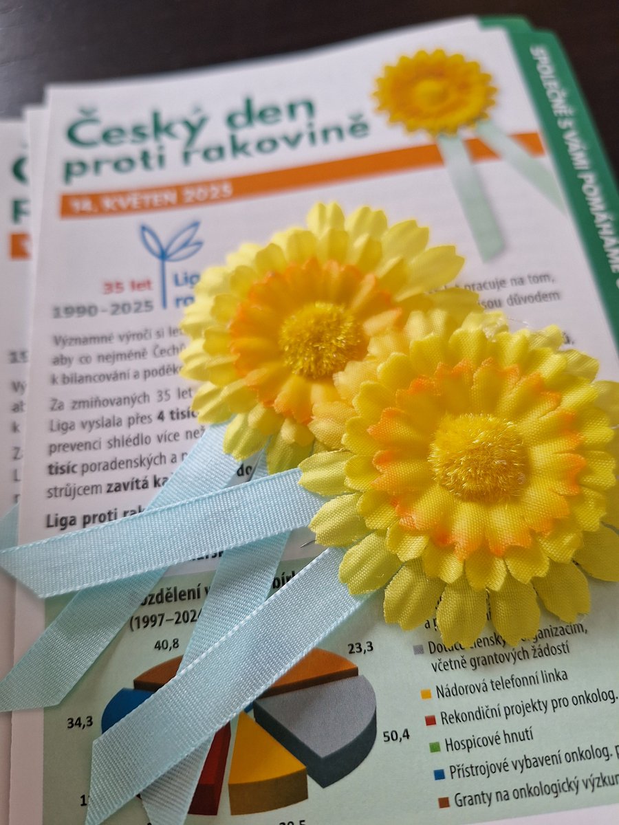 Fakulta strojního inženýrství VUT v Brně (@fmebut) on Twitter photo Letos díky kolegyním z knihovny opět na <a href="/vutvbrne/">Vysoké učení technické v Brně</a> podpoříme <a href="/lpr_cz/">Liga proti rakovině Praha</a> . Kytičky a sbírkovou kasičku najdete ve foyer budovy A1 dnes do 13:30. Každý rok se u nás na fakultě vybere kolem devíti tisíc korun - překonáme to letos? Letos díky kolegyním z knihovny opět na <a href="/vutvbrne/">Vysoké učení technické v Brně</a> podpoříme <a href="/lpr_cz/">Liga proti rakovině Praha</a> . Kytičky a sbírkovou kasičku najdete ve foyer budovy A1 dnes do 13:30. Každý rok se u nás na fakultě vybere kolem devíti tisíc korun - překonáme to letos?