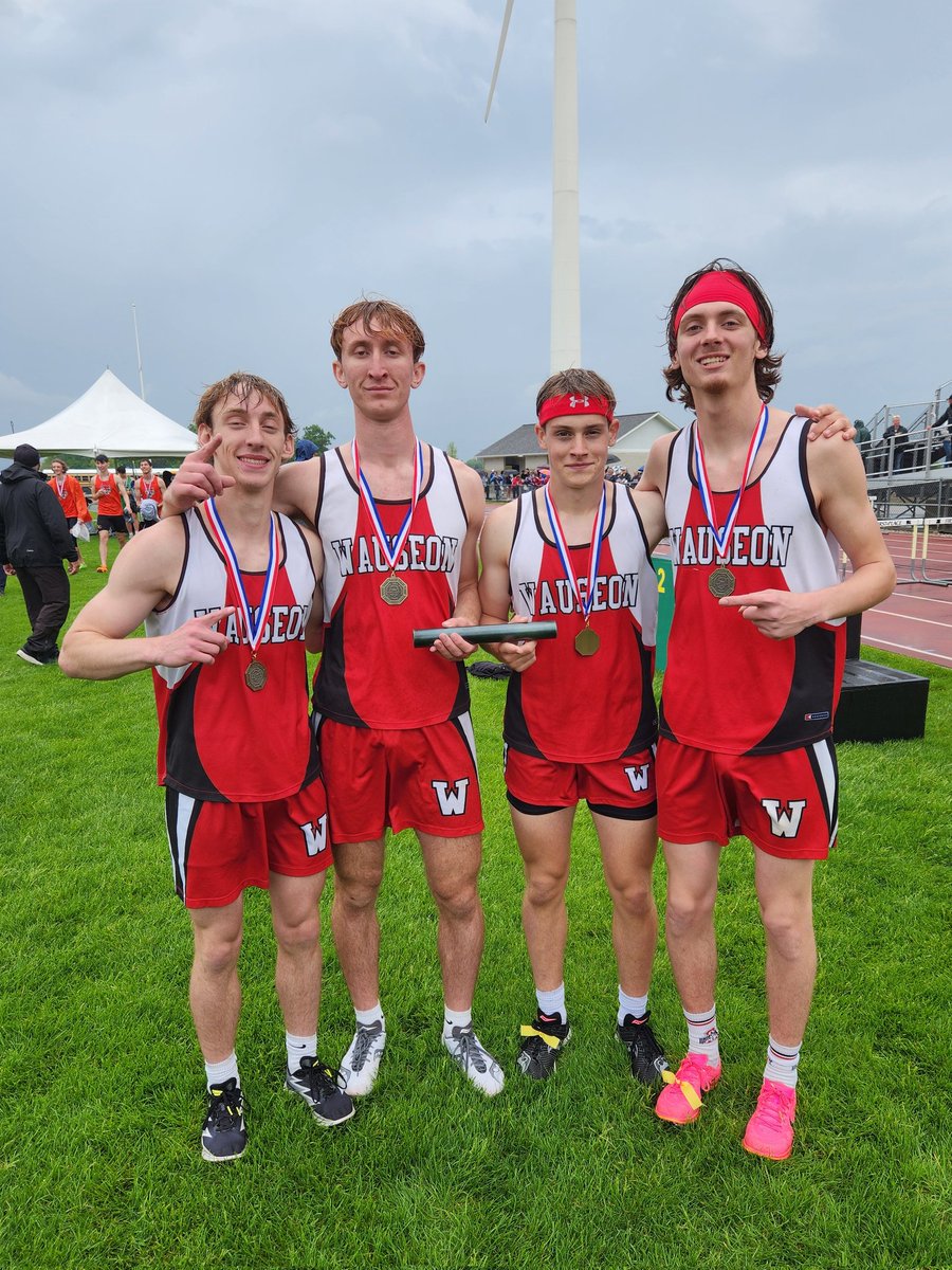 Congratulations to the Wauseon Boys 4x800 on their NWOAL Championship! Wyatt Medina,  Josh Bourn,  Jackson Carroll,  and Ryan Neff  brought home the medals!