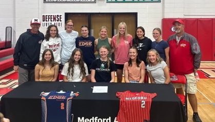 Medford Raiders Softball tweet media