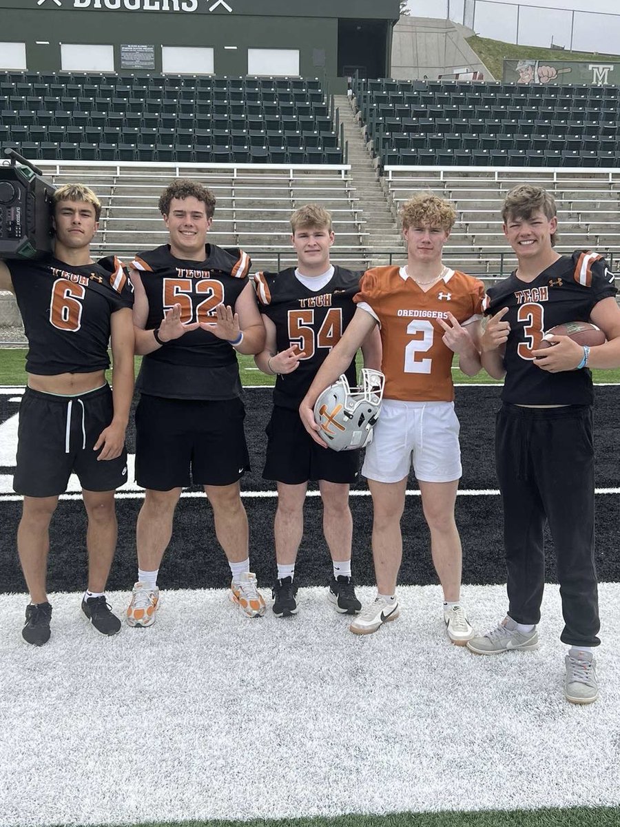 Parker Warner (@warner20parker) on Twitter photo Had a great time at <a href="/MonTechFootball/">Montana Tech Football</a> junior day, can’t wait to come back June 13 and compete.
<a href="/CoachKyleSamson/">Kyle Samson</a>
<a href="/CoachThatcher/">Dan Thatcher</a>
<a href="/406coachmurdock/">Chris Murdock</a> Had a great time at <a href="/MonTechFootball/">Montana Tech Football</a> junior day, can’t wait to come back June 13 and compete.
<a href="/CoachKyleSamson/">Kyle Samson</a>
<a href="/CoachThatcher/">Dan Thatcher</a>
<a href="/406coachmurdock/">Chris Murdock</a>