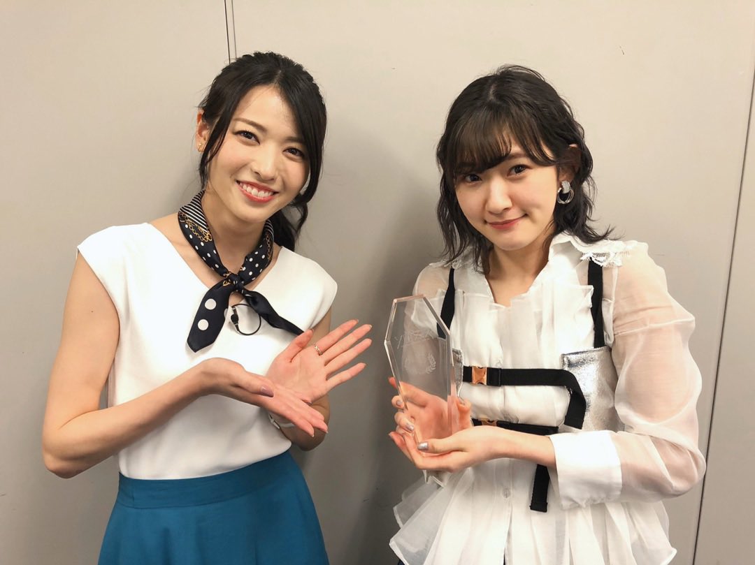 ANGERME’S AYANO KAWAMURA WINS SOLOFES

Incorporating tap dance into her performance of Juice=Juice’s “Sunao No Amaete”, Kawamura was voted MVP with 11 votes.

She will produce her own program as a prize. 

Will we see a tap dance performance as iconic in Hello! Project again?