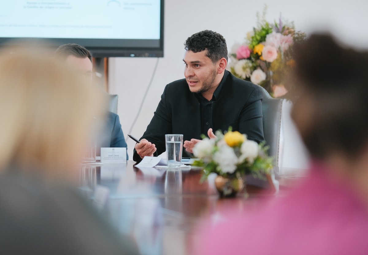 Además, destacamos la importancia de la implementación de proyectos étnicos de los Planes de Acción para la Transformación Regional (PATR), que se encuentran desfinanciados y han sido priorizados por <a href="/RenovacionCo/">Agencia de Renovación del Territorio</a> para gestiones con Cooperación Internacional.