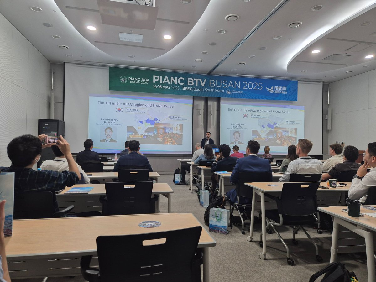 PIANC1's tweet image. The 9th PIANC Biennial Technical Visit (BTV) has officially opened today in Busan, Korea!

#PIANC #BTV2025 #Busan #YoungProfessionals #SustainablePorts #MaritimeInfrastructure #PIANCKorea