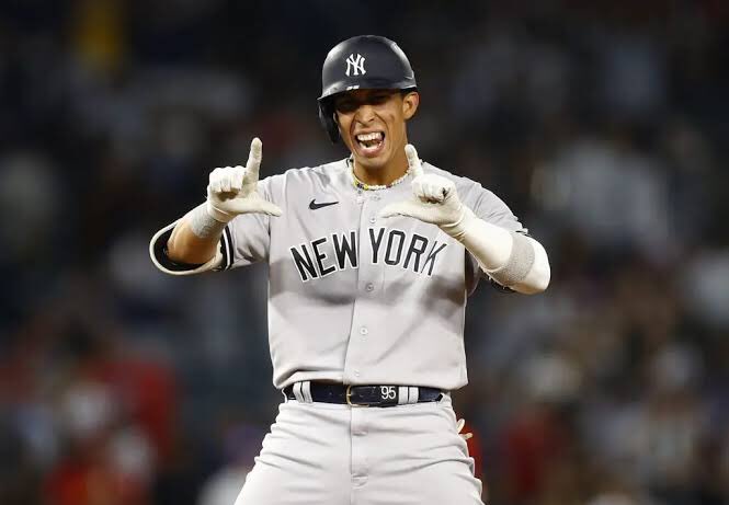 Remember when Oswaldo Cabrera robbed a home run in his first MLB game in the outfield?
more news link:fily.site/tdxZo
