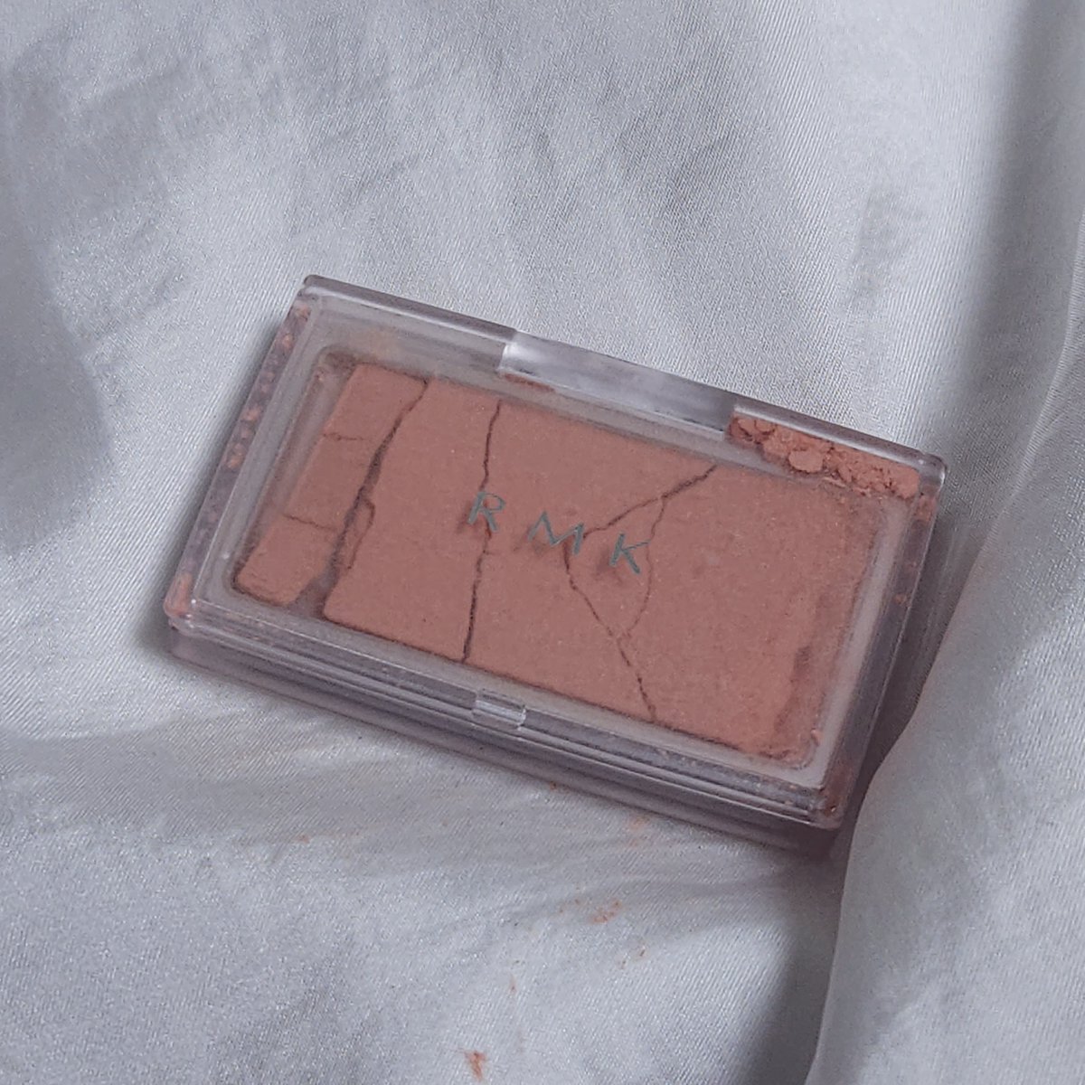 내 알엠케이 블러셔가 죽었다😭