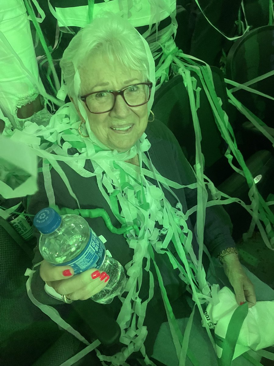 Stars up 3-1 #VidaMagic #GhostCars