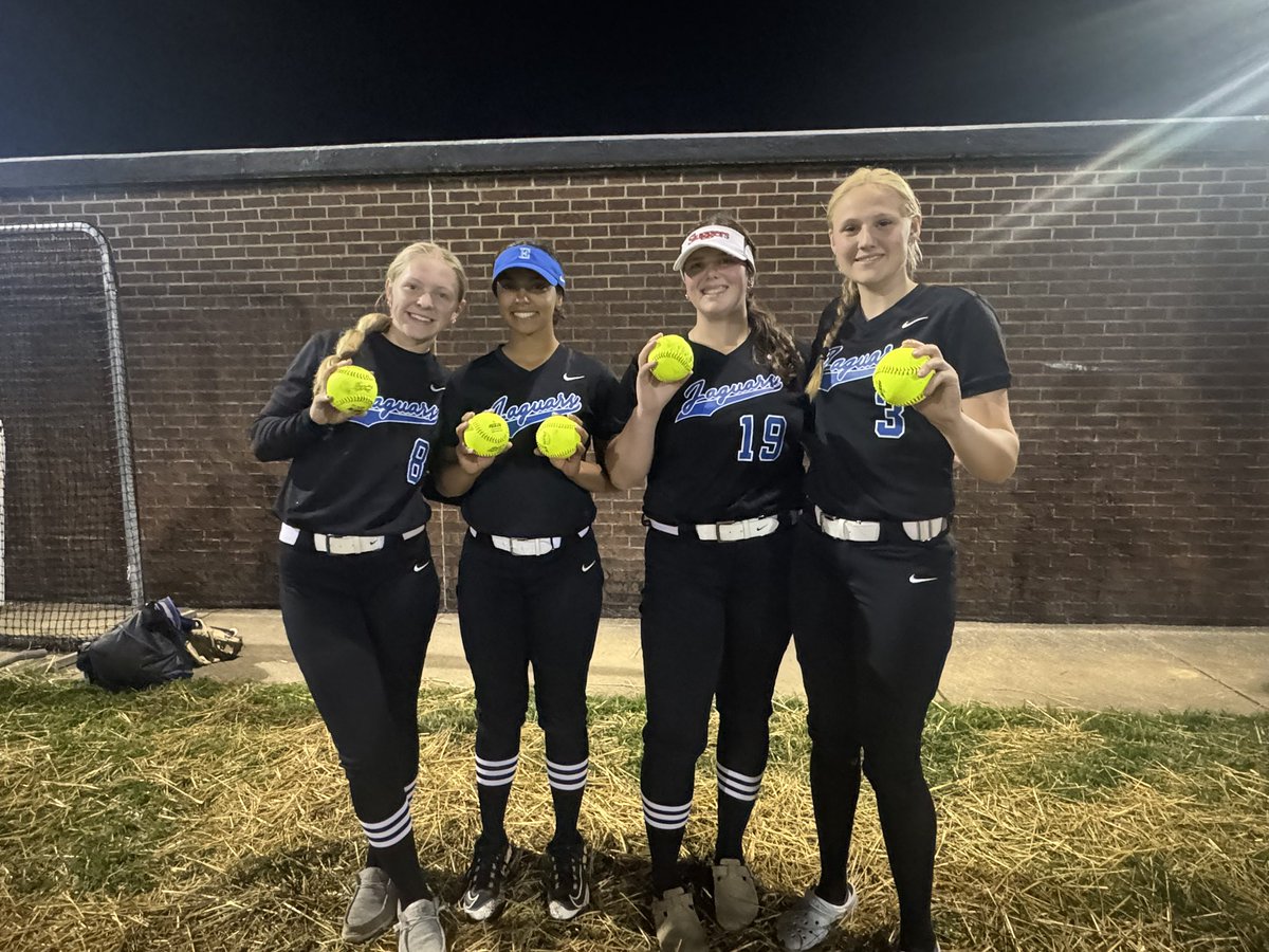 East Jessamine High School Softball (@ejhs_softball) on Twitter photo Big 8-3 win over Madison Southern. Congrats to Hillary Stansbury, Kylee Oliver with 2, Remie Smith & Natalie Alimento on their bombs. Alimento, Oliver & R. Smith each went 3-3 for the night. Remie Smith also had 18 Ks. <a href="/EJHS_Athletics/">EJHS Athletics</a> <a href="/EastJessamineHi/">East Jessamine High</a> <a href="/12thSports/">12th Region Sports Network</a> Big 8-3 win over Madison Southern. Congrats to Hillary Stansbury, Kylee Oliver with 2, Remie Smith & Natalie Alimento on their bombs. Alimento, Oliver & R. Smith each went 3-3 for the night. Remie Smith also had 18 Ks. <a href="/EJHS_Athletics/">EJHS Athletics</a> <a href="/EastJessamineHi/">East Jessamine High</a> <a href="/12thSports/">12th Region Sports Network</a>
