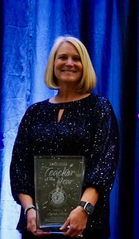 Wonderful evening in Jasper as we recognized our Teachers of the Year. Congratulations to all school winners - special congrats to Amanda Abbott our district winner from HCES! Thank you Jadan Dean and Drew Tutton for sharing your powerful stories! #Calling #TOTY #DragonNation