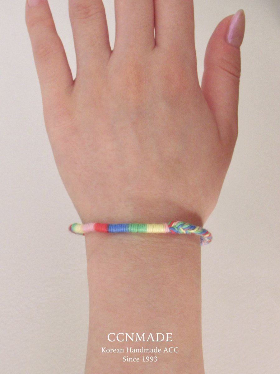 ccnmade's tweet image. NEW ARRIVAL
BBOKBBOKI BRACELET
최창남메이드의 독보적인 색감과 감성이 담긴
뽁뽁이 팔찌는 손목에 맞게 간편하게 착용할 수 있도록
특별 제작된 브라스 뽁뽁이 클로징을 사용했습니다.
ccnmade.co.kr