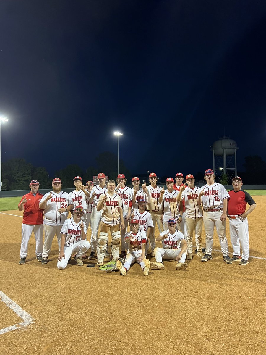 Warrenton Baseball (@warcor3baseball) on Twitter photo B2B conference champs! Finish 9-1 in conference play and this Senior class finishes 32-6 in conference play over the last 4 years! What a gritty bunch. B2B conference champs! Finish 9-1 in conference play and this Senior class finishes 32-6 in conference play over the last 4 years! What a gritty bunch.
