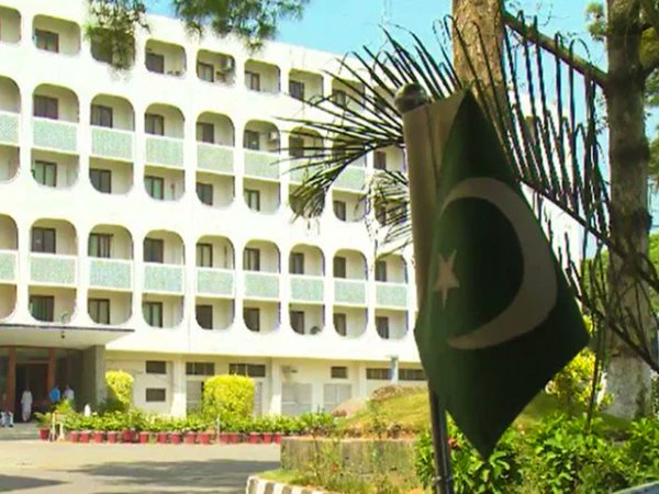 اسلام آباد میں تعینات بھارتی ہائی کمیشن کاعہدیدار ناپسندیدہ قرار، پاکستان چھوڑنے کا حکم