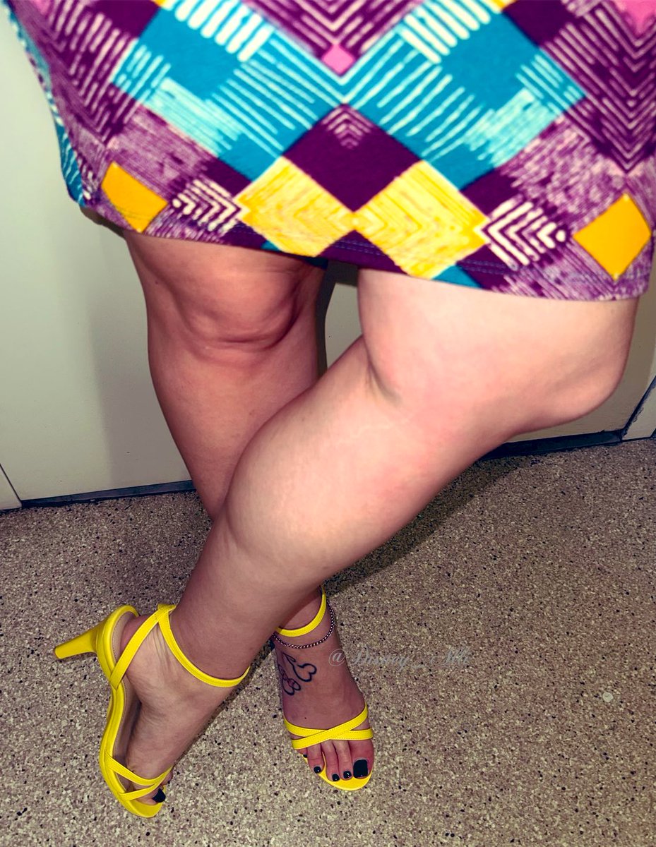 Disney_Alli's tweet photo. My Limoncello @pashionfootwear Brynn #shoes #shoefie #shoesoftheday #sotd #outfitoftheday #ootd #highheeledshoes #sandals #highheellife #highheellover #highheeladdict #shoelover #shoefreak #shoeporn #shoewhore #shoeaddict #shoeaholic #heelsporn #heels #convertibleheels #showoff https://t.co/PDRQTCrBYc
