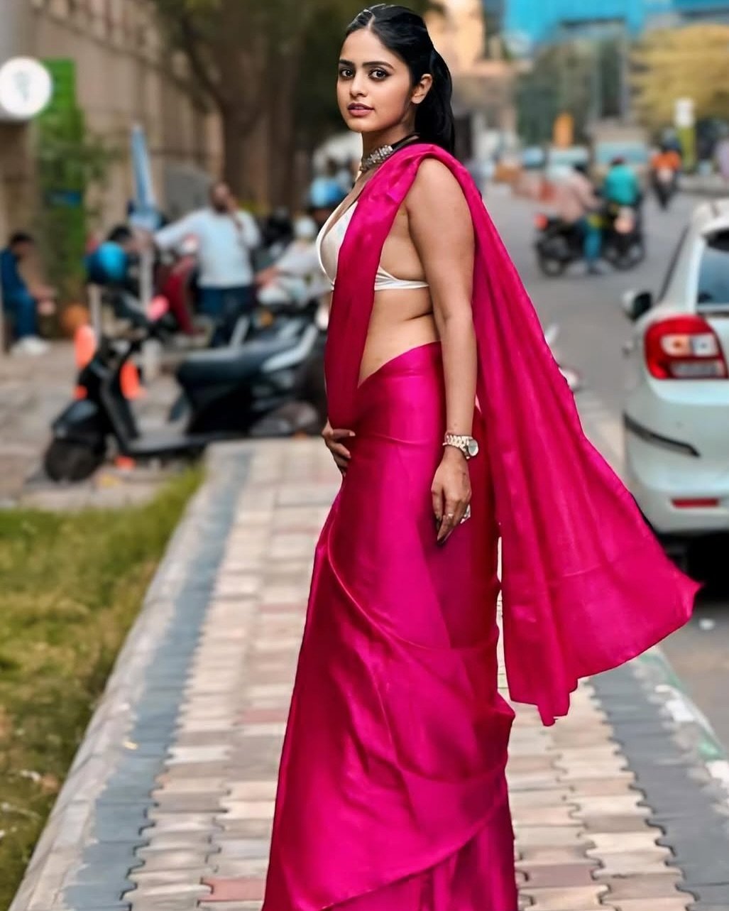 Gq4TEGHbAAANtpj?format=jpg&name=large