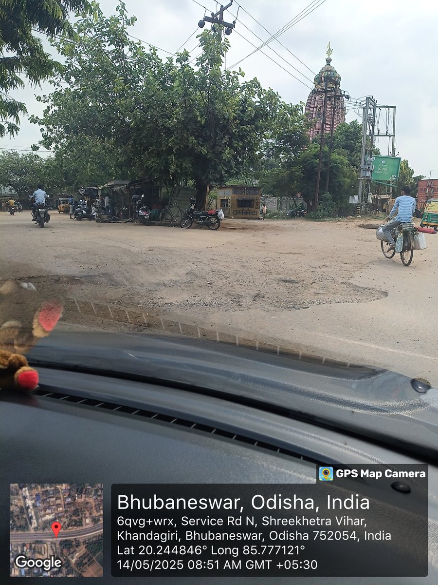 Lopa Mishra (@lopamishra12) on Twitter photo <a href="/bmcbbsr/">BMC</a>, <a href="/BBSRBuzz/">Bhubaneswar Buzz</a>, <a href="/ArgusNews_in/">Argus News</a>, <a href="/BSCL_BBSR/">Smart Bhubaneswar</a>, <a href="/CMO_Odisha/">CMO Odisha</a>, <a href="/otvnews/">OTV</a>,
The turning at Aiginia Alu Gadi is extremely busy and requires immediate repairs. The temporary fixes that have been made in the past have resulted in the surface washing away, leading to numerous accidents. <a href="/bmcbbsr/">BMC</a>, <a href="/BBSRBuzz/">Bhubaneswar Buzz</a>, <a href="/ArgusNews_in/">Argus News</a>, <a href="/BSCL_BBSR/">Smart Bhubaneswar</a>, <a href="/CMO_Odisha/">CMO Odisha</a>, <a href="/otvnews/">OTV</a>,
The turning at Aiginia Alu Gadi is extremely busy and requires immediate repairs. The temporary fixes that have been made in the past have resulted in the surface washing away, leading to numerous accidents.