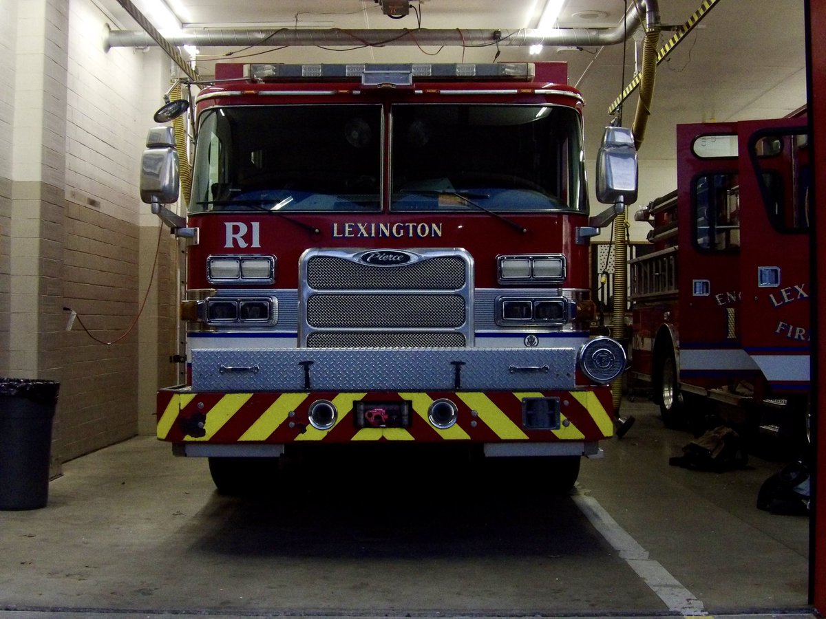 zg_captures's tweet image. Lexington Fire Department! #Firephotography  #firebuff #KY