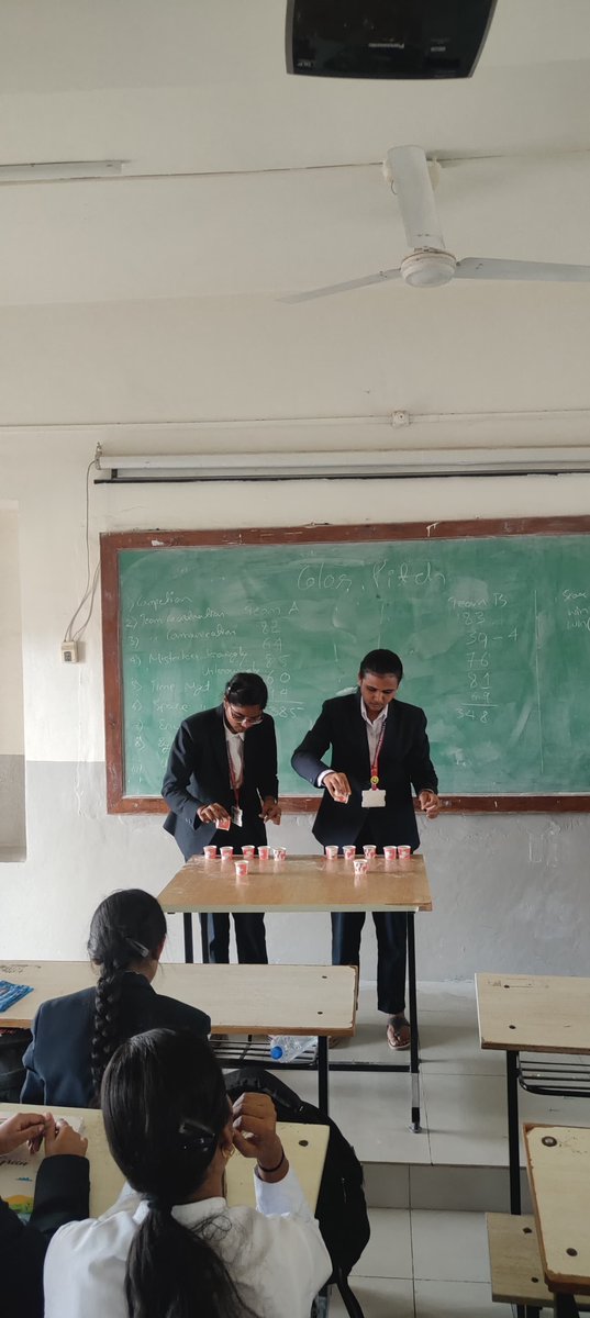 klebcamlp's tweet image. Stack Attack 
Paper Cup Game
for II Semester Students 

12-05-2025

#stackattack
#klescpbca 
#Klebcamlp 
#klescpmahalingpur