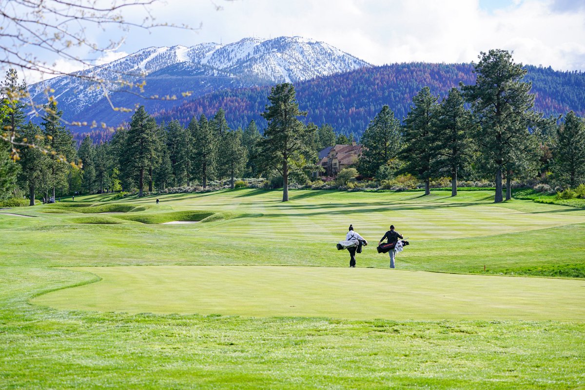 A tip of the cap 🧢 from freshman Matthew Diehl‼️

Diehl is tied for 2️⃣nd individually, while the Lopes rattle off 15 birdies in round two before play was halted.

GCU is 7th, just 4 shots back of a top 5 placement. The final day of golf in Reno begins tomorrow morning 🏌️‍♂️