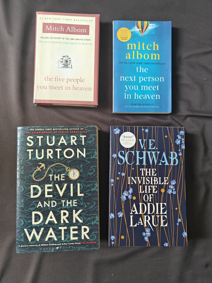 masihshaw's tweet image. Letting go some of my books. Interested, DM me or comment ME, and I&apos;ll DM you accordingly. #prelove #booktosell