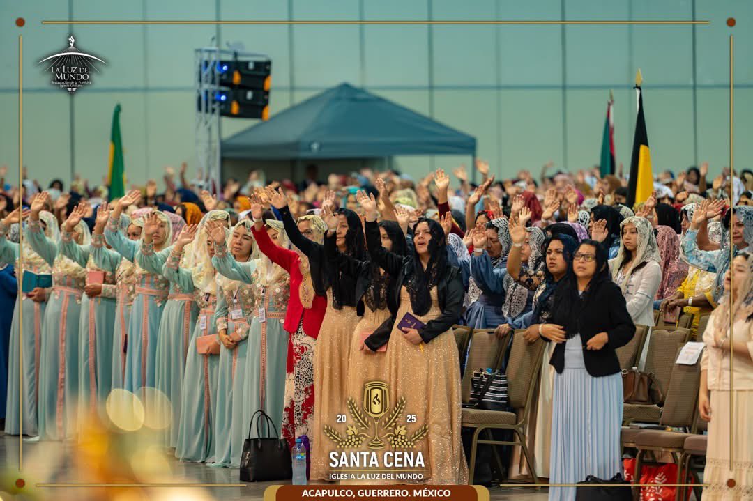 iglesialldm's tweet photo. NO ES UN ADIÓS, ES UN HASTA PRONTO: CEREMONIA DE DESPEDIDA

Después del servicio especial de Santa Cena celebrado en Expo Mundo Imperial, se realizó la Ceremonia de Despedida. https://t.co/OtsJU1iKXU