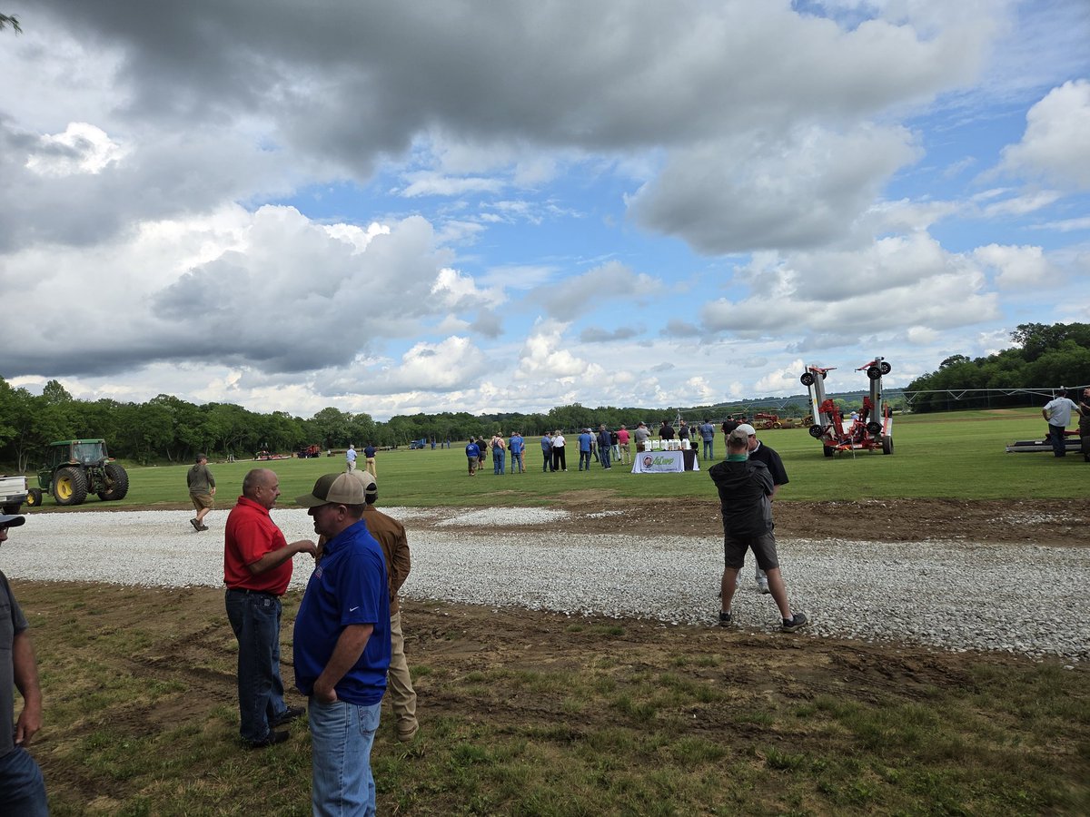 TNTurfWoman's tweet photo. A great afternoon and evening alongside @gbreeden1 and the MidSouth Turf Council at Crossroads Sod Farm in Middle TN. Beautiful grass, top-notch company and great views. 🌱🚜 https://t.co/C54caCQka1