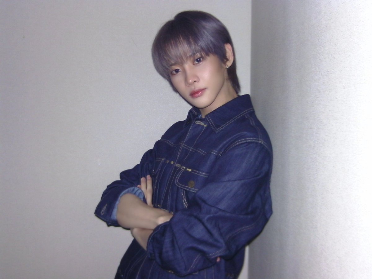 [#HYUNBIN]
크왕😖
#POW #파우 #현빈