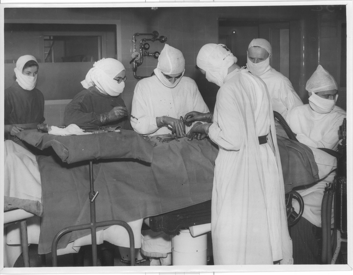 MTWOverTheYears's tweet image. It’s National Operating Dept Practitioner Day today so here’s some archive theatres from around @MTWnhs to celebrate from 1912 through to World War Two when the profession first started. #ODPday #ODP