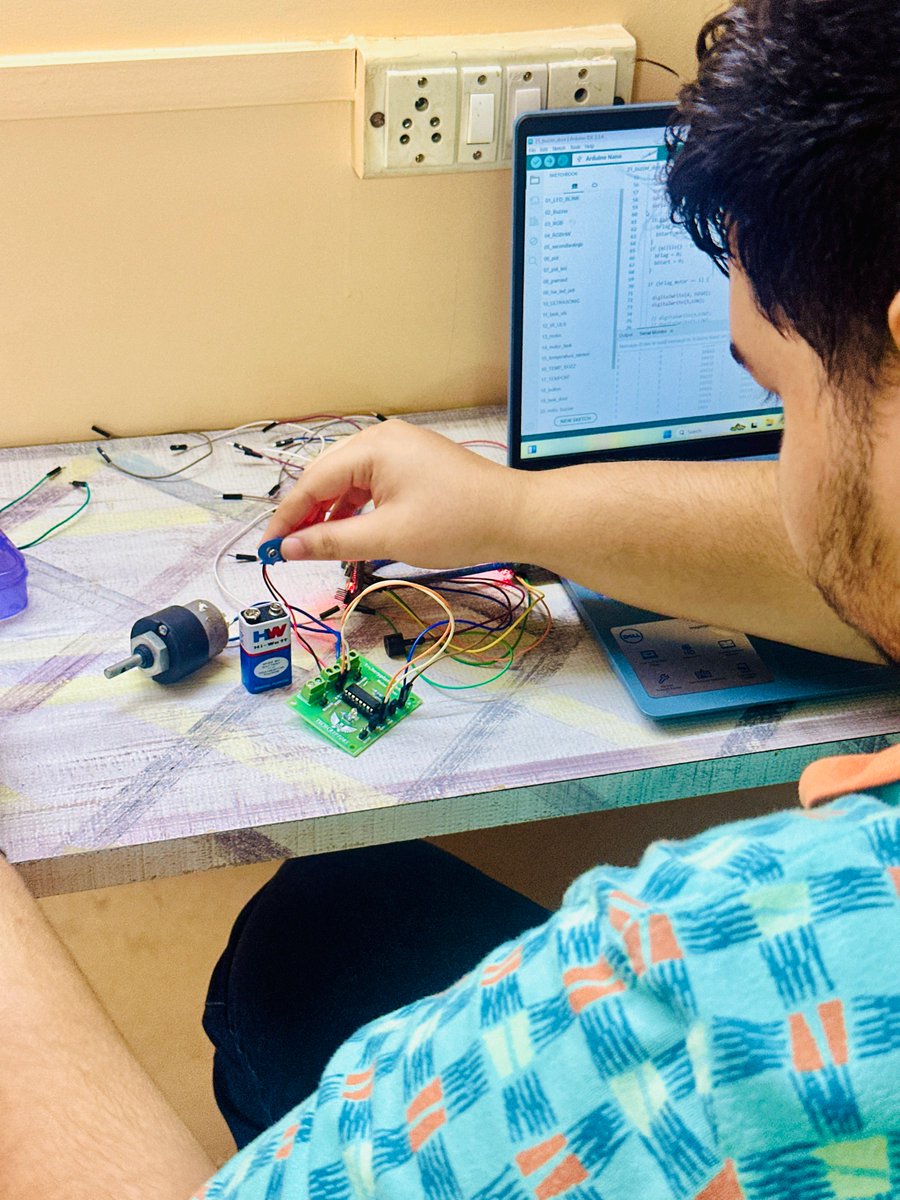 TechCryptors's tweet image. Here’s a glimpse from our Arduino Exploration Course, where students dive hands-on into the world of sensors, circuits, & embedded logic.
📞wa.me/918850528255
📩sales@techcryptors.com
🌐 techcryptors.com
#ArduinoTraining #ArduinoProjects #IoTTraining #TechCryptors